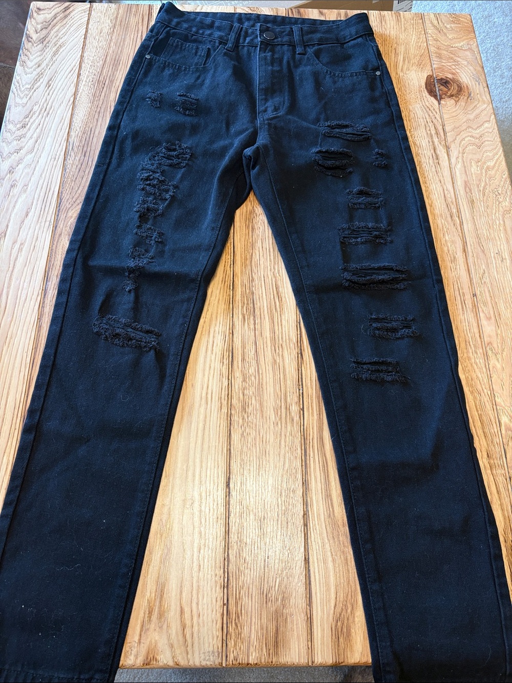 SHEIN Black Ripped Skinny Jeans